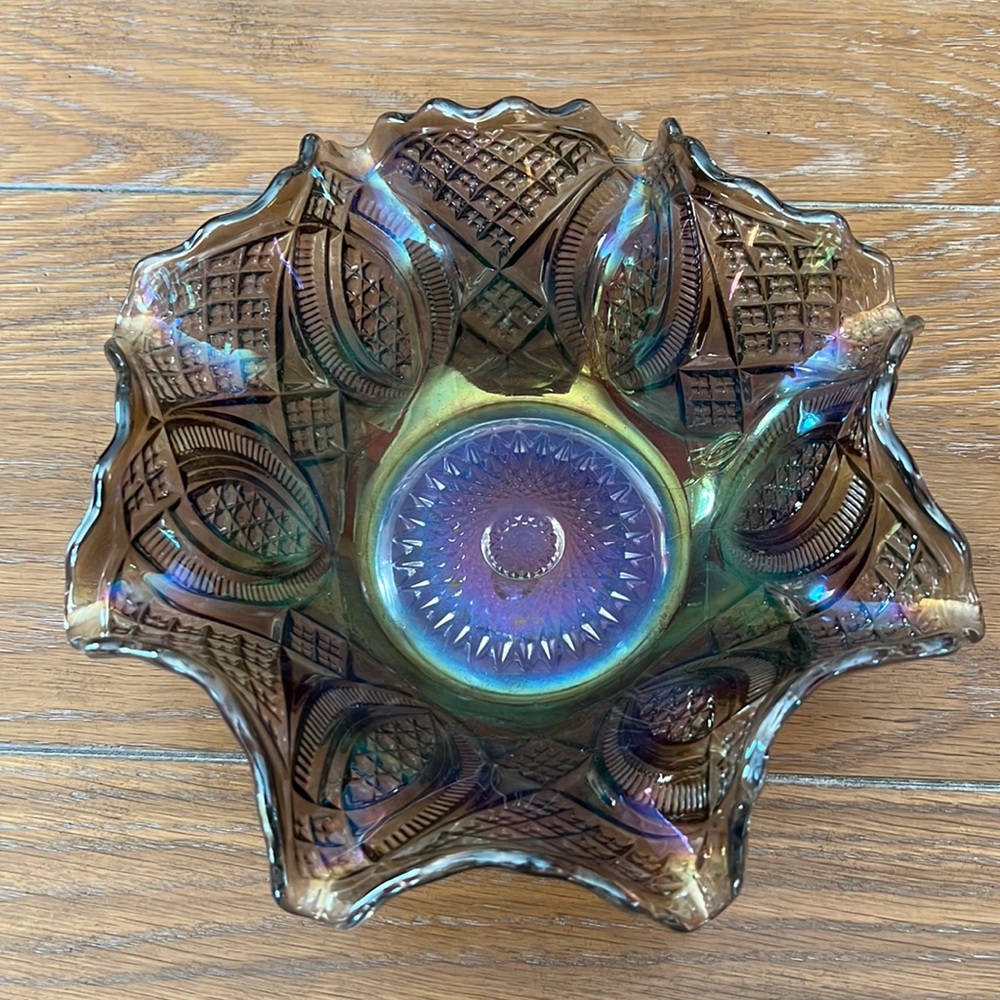 Vintage Imperial Carnival Glass Smoke Iridescent Purple Diamond Ruffle Bowl
